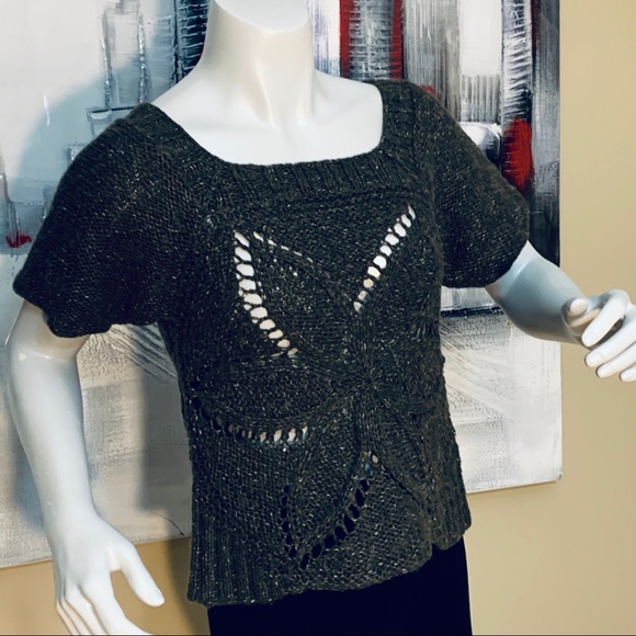 Kersch Hand Knit Brown Flower Crop Sweater - Picture 1 of 6